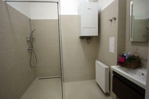 Kurzzeit-Apartment Nussdorf Wina Bagian luar foto