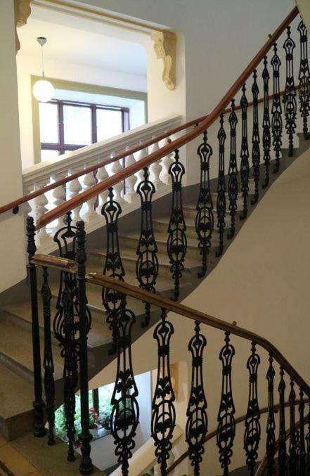 Kurzzeit-Apartment Nussdorf Wina Bagian luar foto